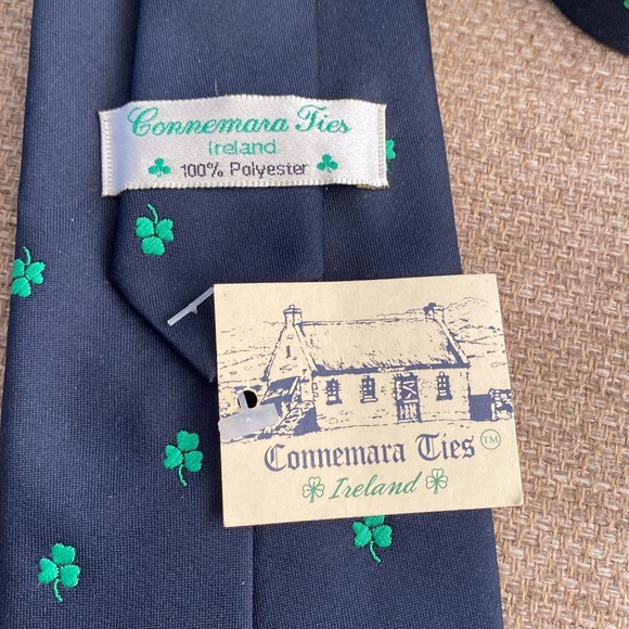 NWT CONNEMARA TIES IRELAND navy blue green shamrock clover new - Picture 2 of 2